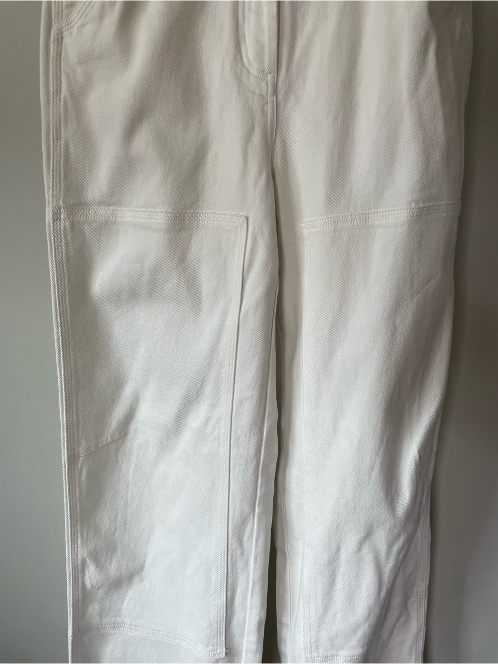 Wilfred High-Rise Straight-Leg Jeans in Off-White - Picture 8 of 11